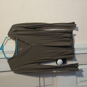 Gray/brown long sleeve M